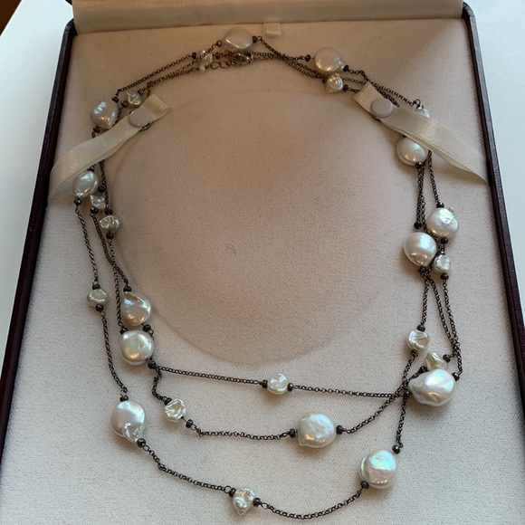 Kate McCullar Pearl and Silver Necklace - Picture 3 of 10